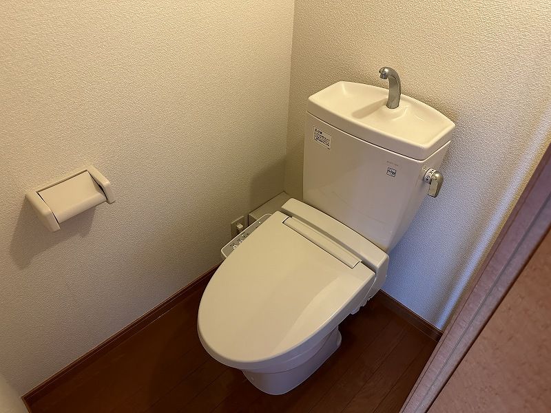 レオパレスコンフォートヒルズ トイレ