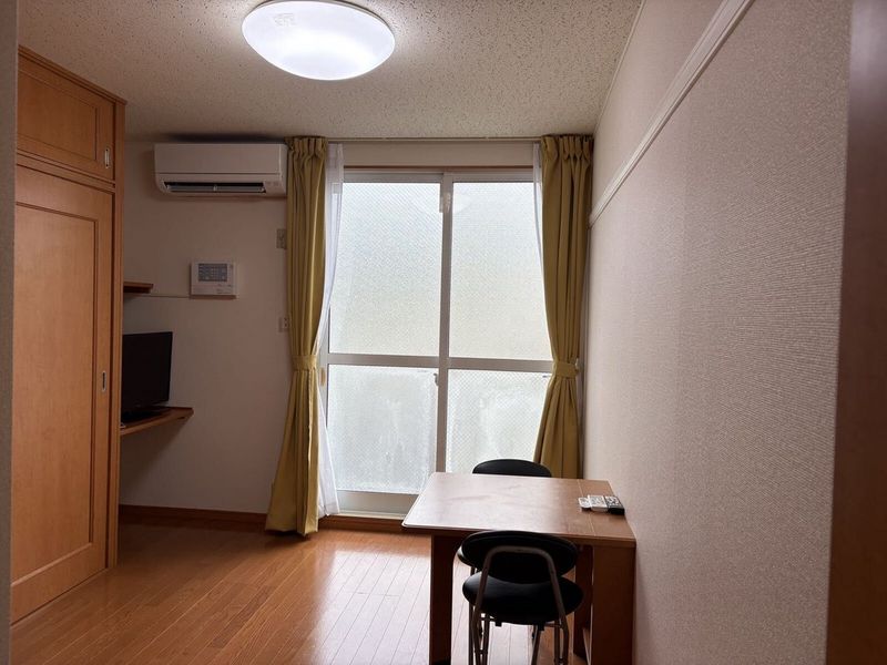 leopalace 2001 Living room