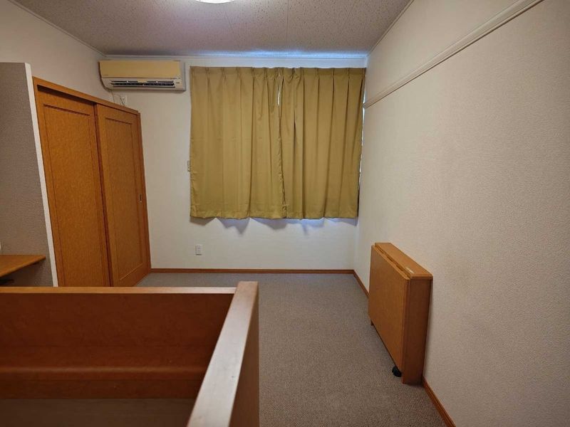 レオパレス馬木 居間