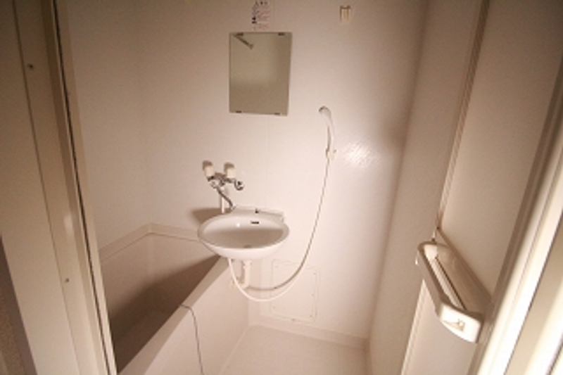 LEONEXT Mii Soleil Bathroom