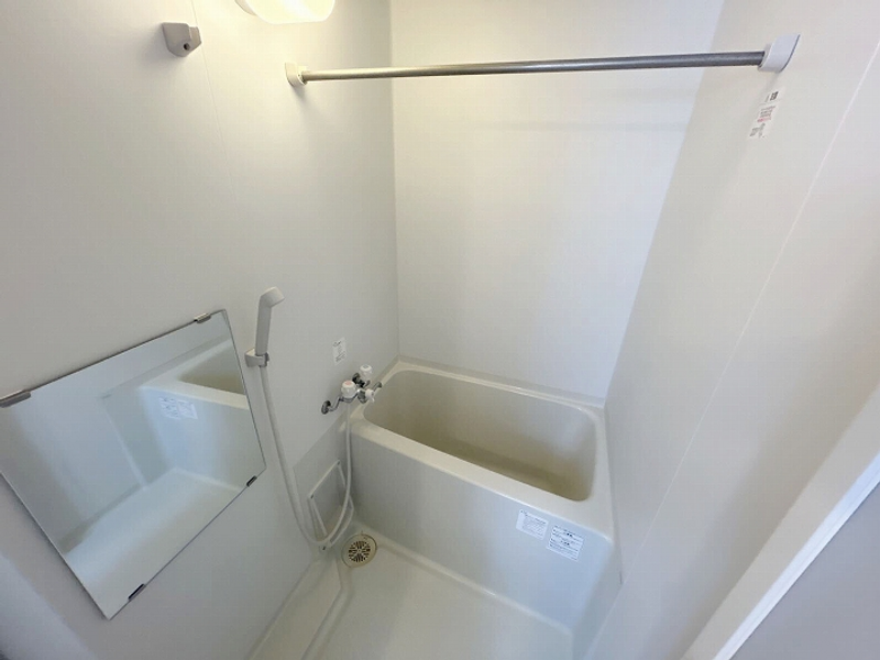 LEONEXT One Bathroom