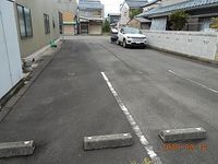 レオパレスコンシェレントＦ 駐車場
