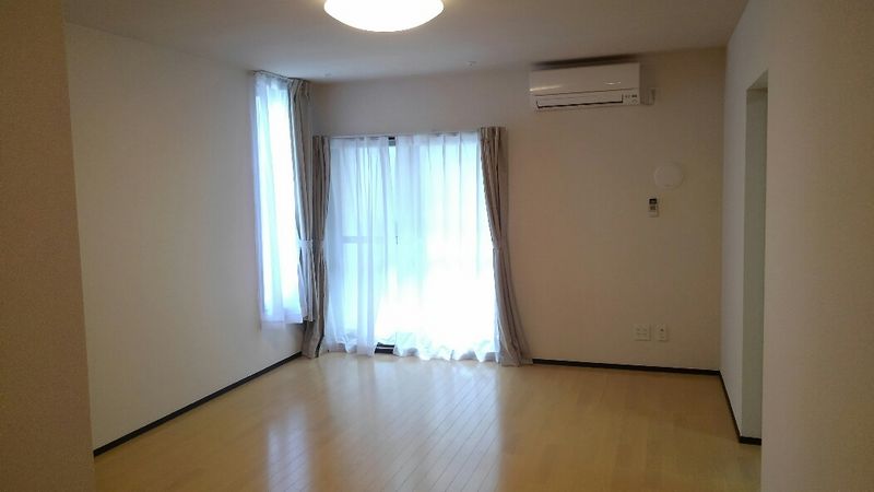 CLEINO La・Plumiere Living room