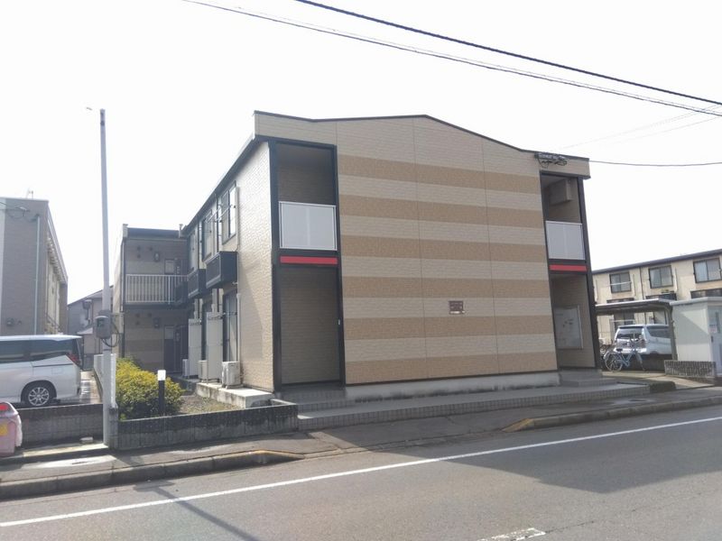 レオパレス東大浜２ 外観