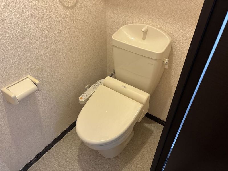 LEONEXT LAN 화장실