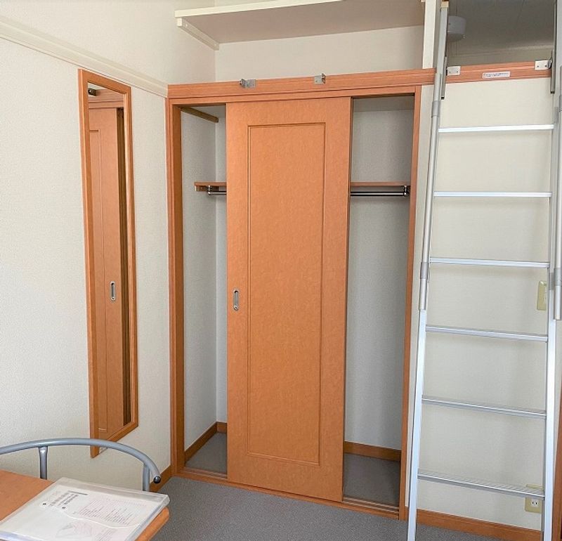 レオパレスオアゾＢ 収納