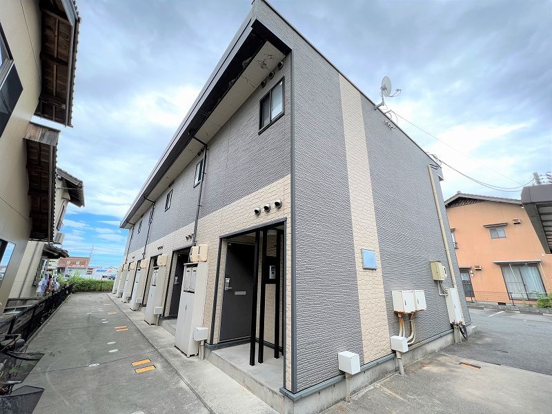 レオパレスハシマ 外観