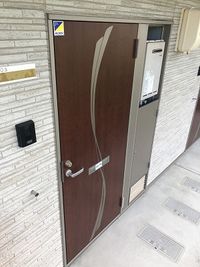 クレイノアヴァンセ 玄関