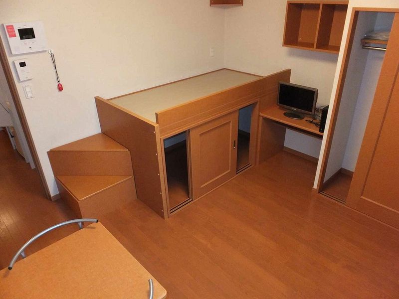 レオパレスフォ−レストⅡ 寝室