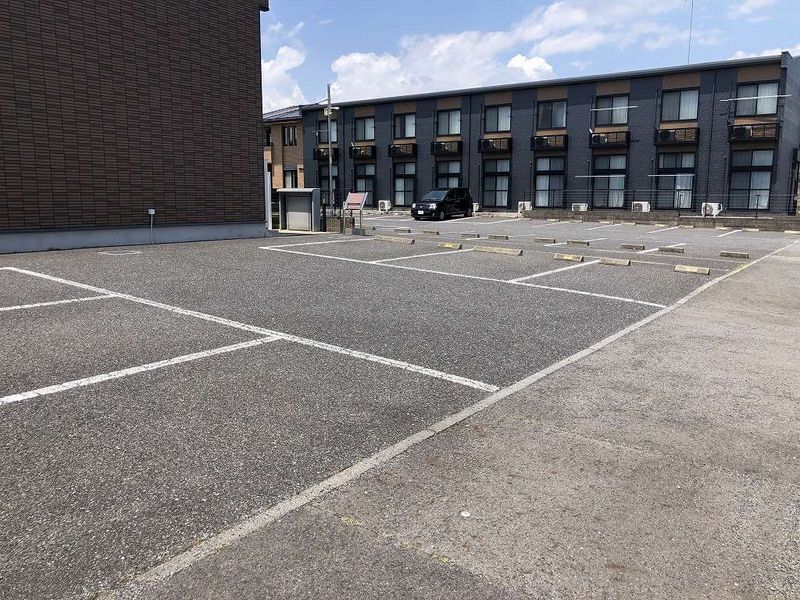 レオパレスやしおⅡ 駐車場