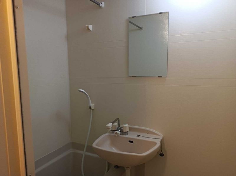 レオパレスやもと 洗面台