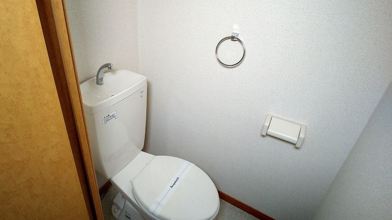 レオパレス鈴木 トイレ