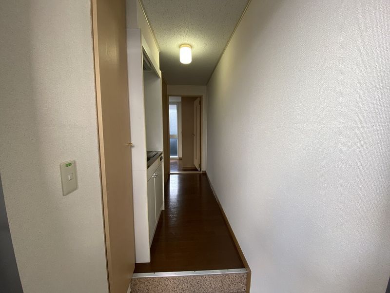 leopalace T.K.III Entrance