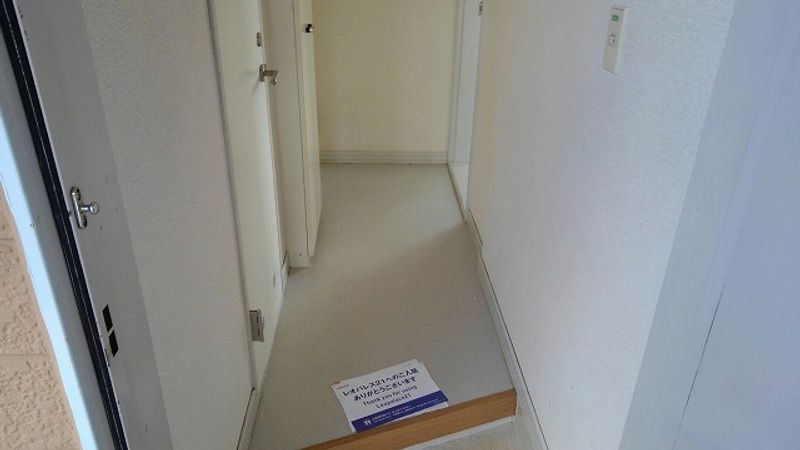レオパレス千歳町第１Ｆ 玄関