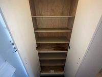 レオパレスプランドール鶴見 収納