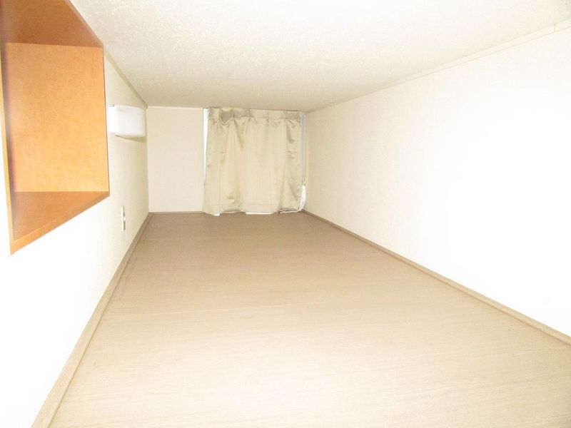 レオパレス鳥山 収納