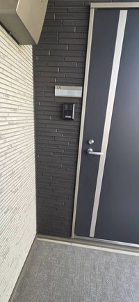 ArLk Graceful Entrance