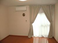 レオパレスラーナ 居間