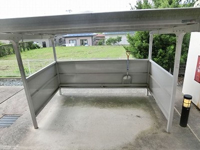 レオパレス西ノ沢 共用部分
