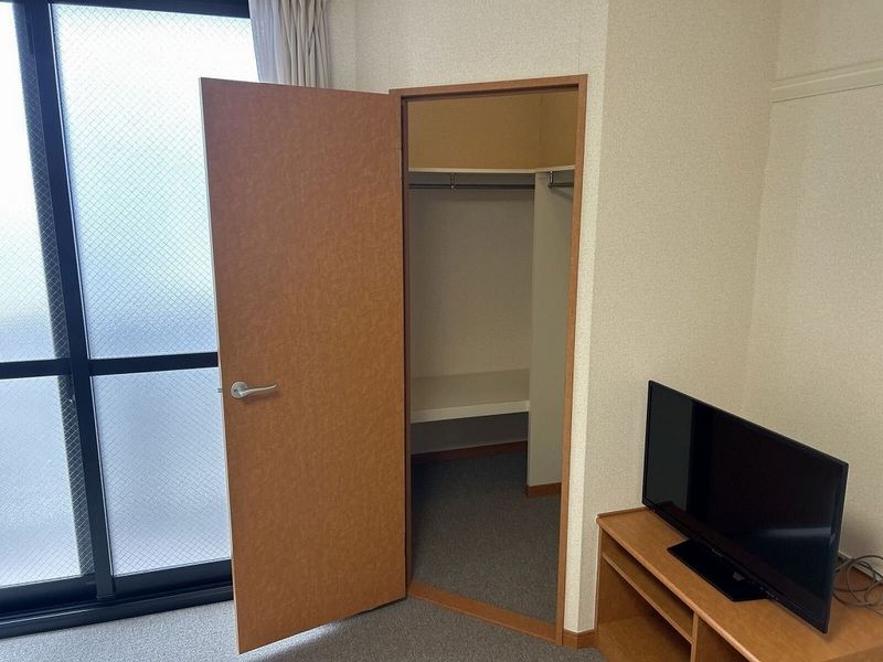 レオパレスコスモスカイ 収納