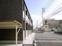 レオネクストサンヴィラージュ 駐車場