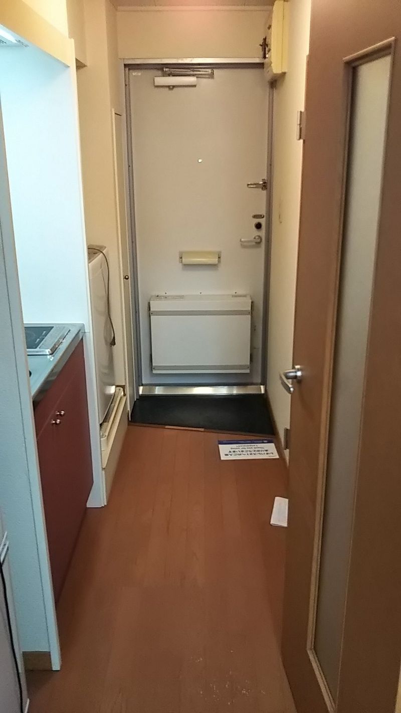 レオパレスＭＯＲＩＥ 玄関
