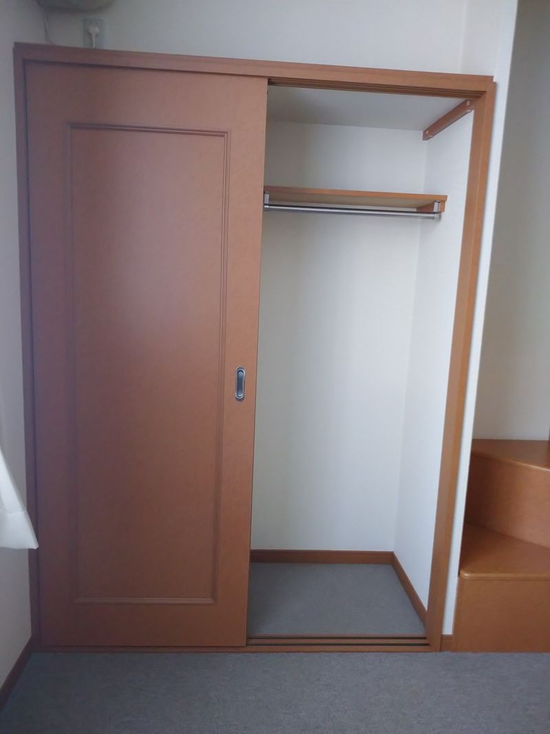 レオパレスさくら荘
