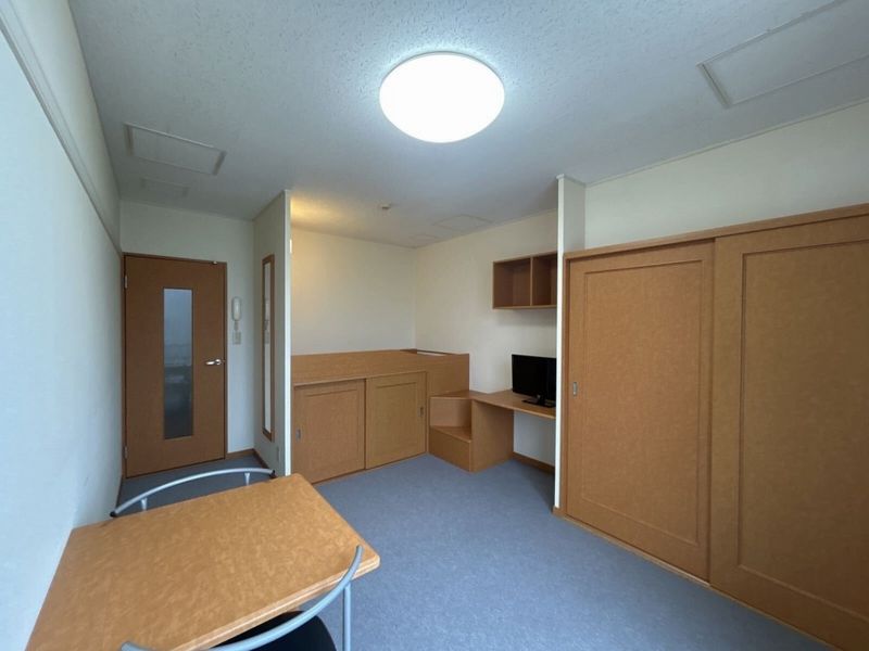 レオパレスネレイドⅡ 居間