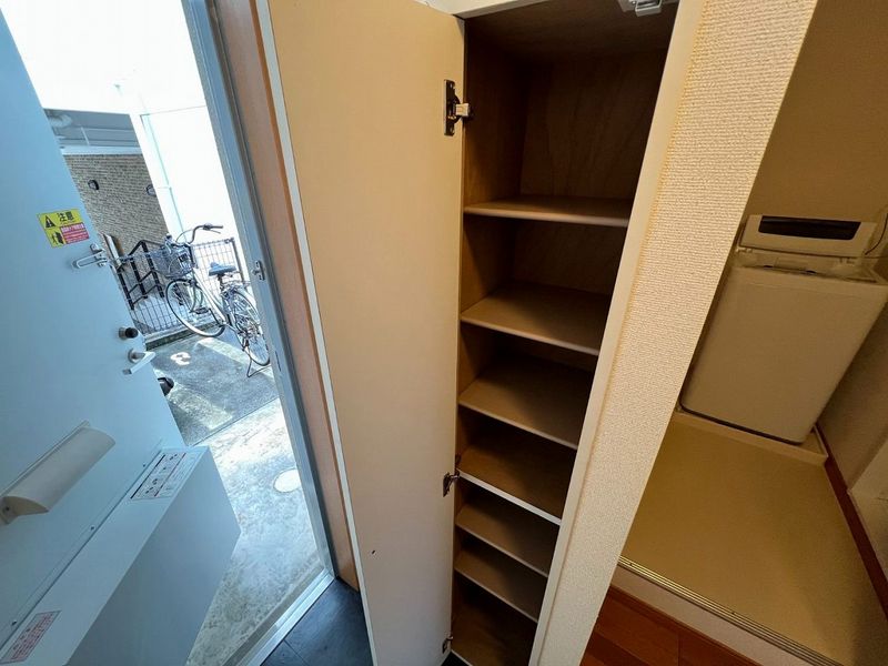 レオパレス恵ハイツ 収納