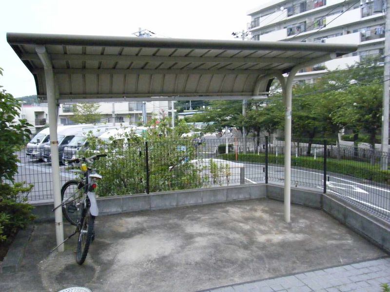 レオパレス野村 共用部分