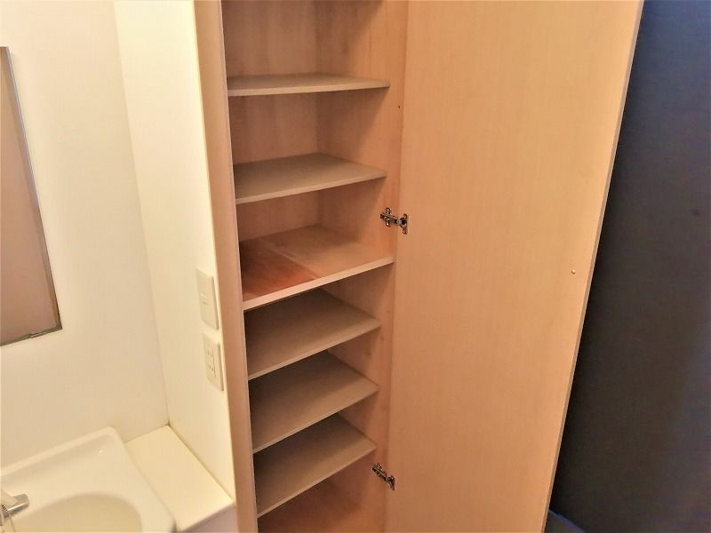 レオパレスヴィヴェール 収納