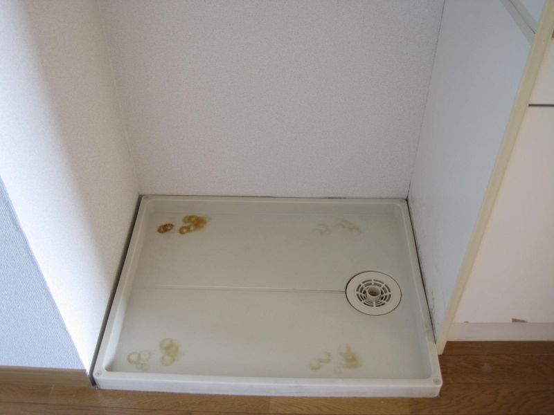 レオパレスタカダ その他