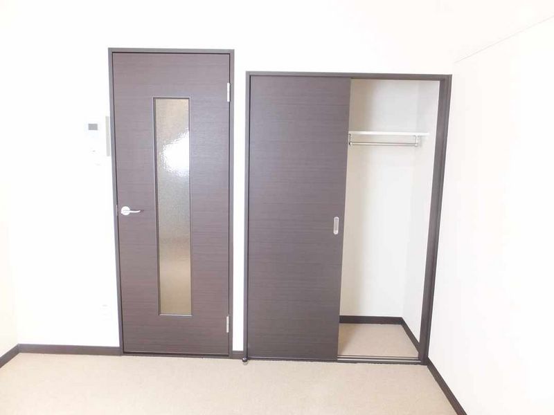 レオネクストエールⅢ 収納
