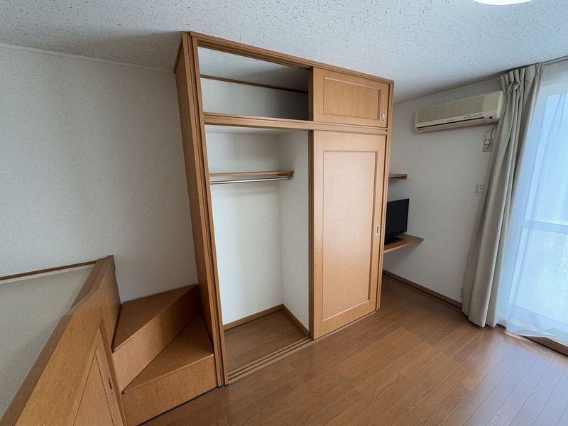 レオパレス若宮北 収納