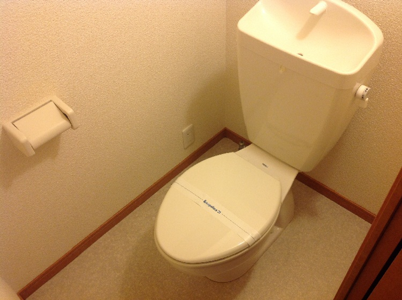 レオパレス蝉屋 トイレ