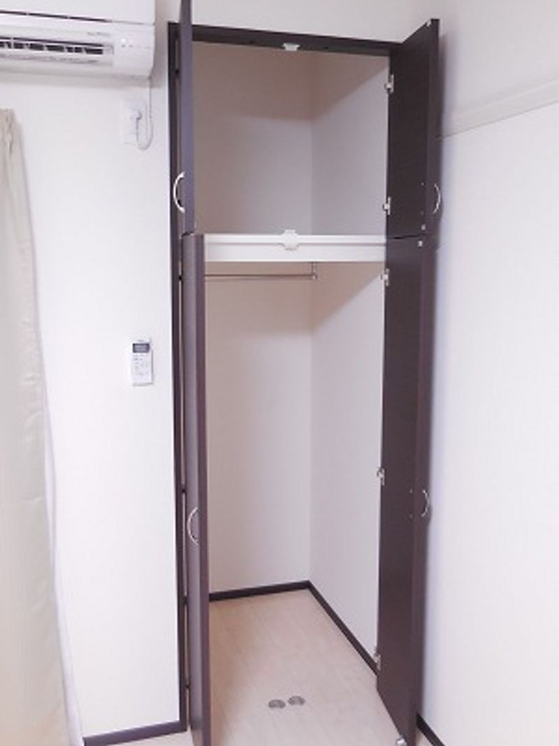 レオネクスト葉 収納