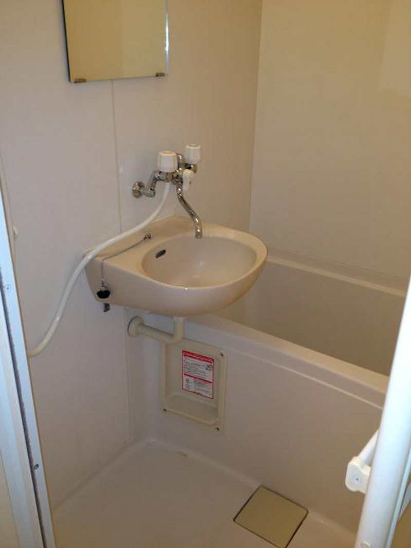 レオパレスサンコートオンダ 風呂