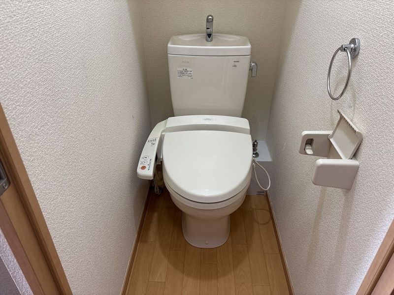 レオパレスクイント トイレ