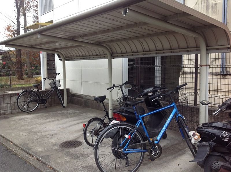 レオパレスコートデレモングラス 共用部分