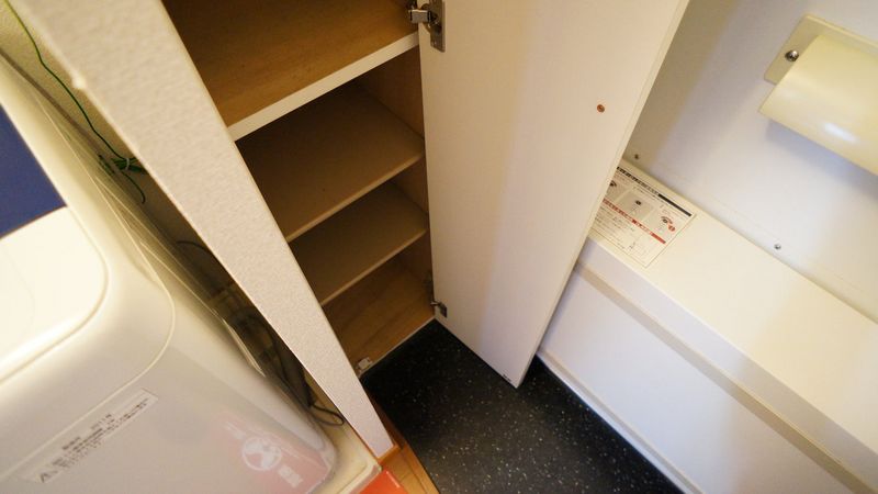 レオパレスプレンティ浜寺 玄関