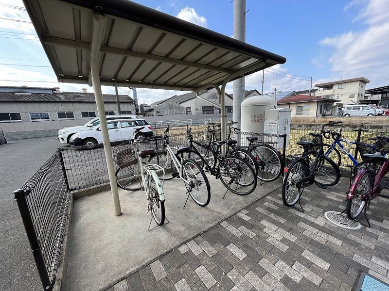 レオパレスバラの妖精 共用部分