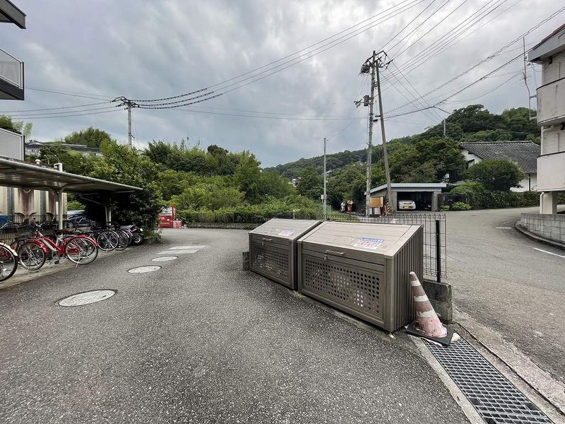 レオパレスマルベリー 共用部分