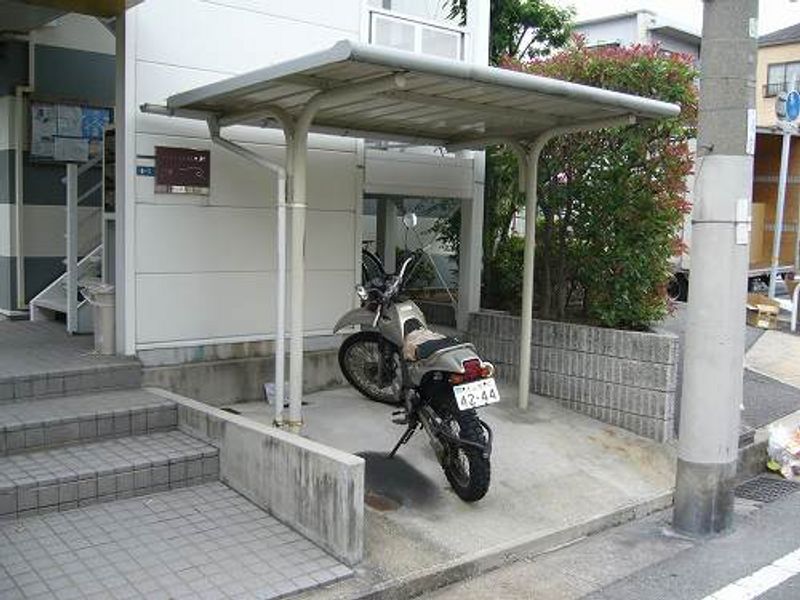 レオパレスサンオークス 共用部分