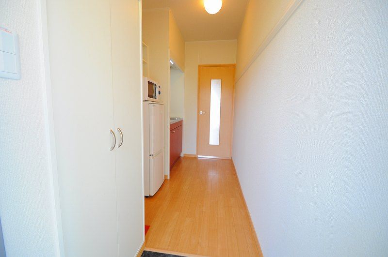 レオネクストＥ　ＨＯＵＳＥ 玄関