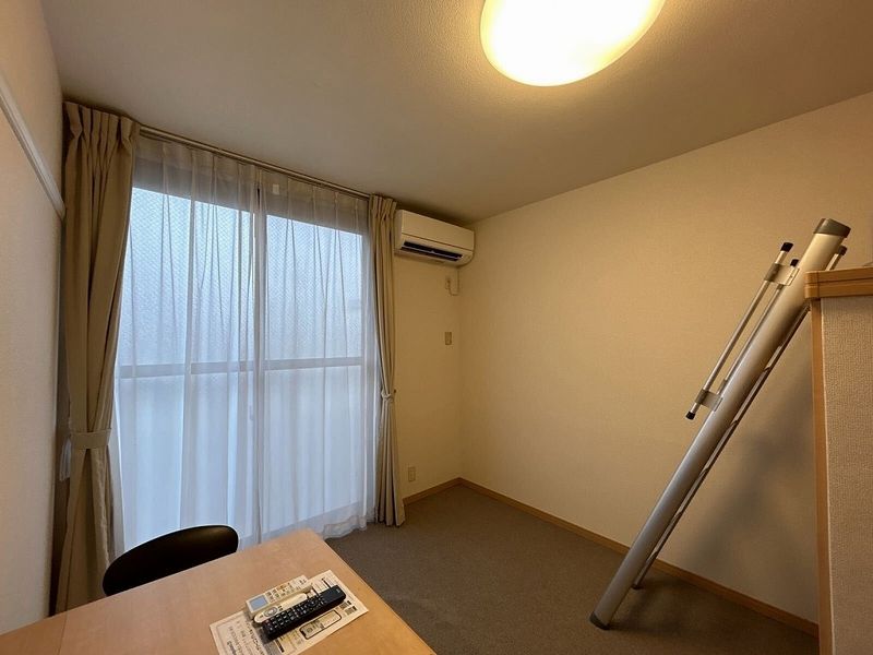 レオパレスピエール　コリーネ 居間