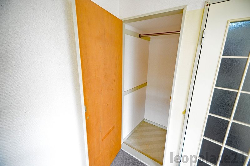 レオパレス法華寺 収納