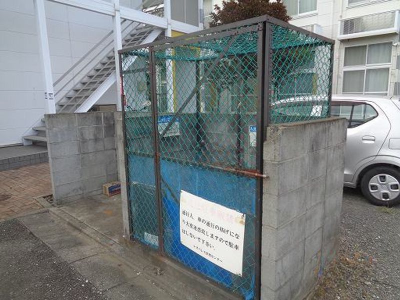 レオパレス道 共用部分