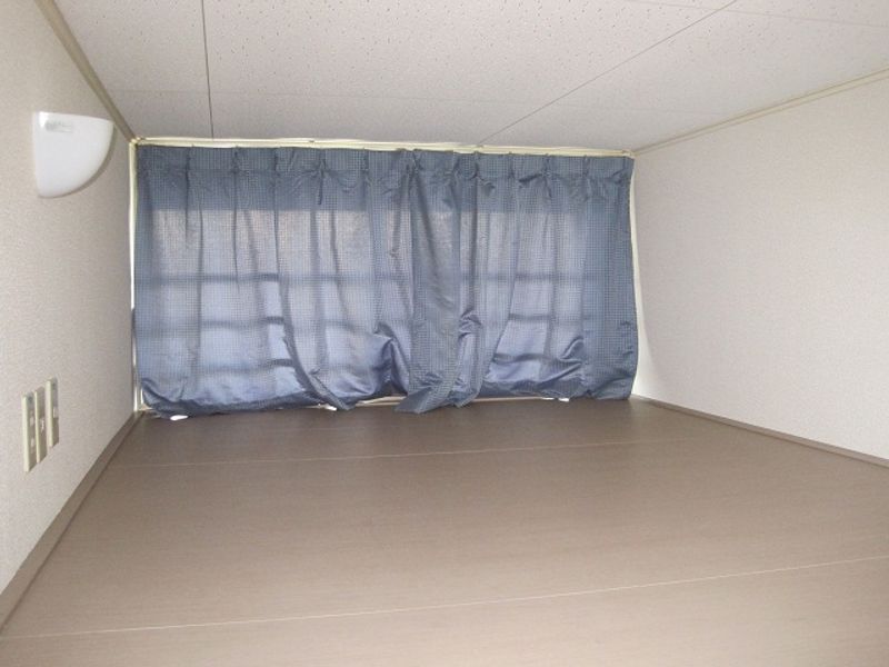 レオパレスオアシス その他