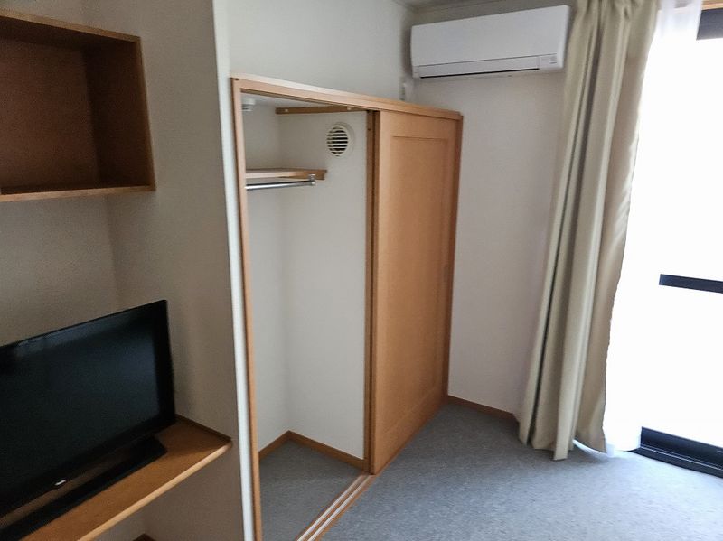 レオパレス南の風　Ⅱ 収納