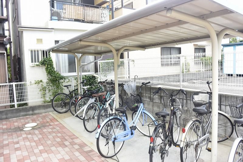 レオパレス上野西 共用部分